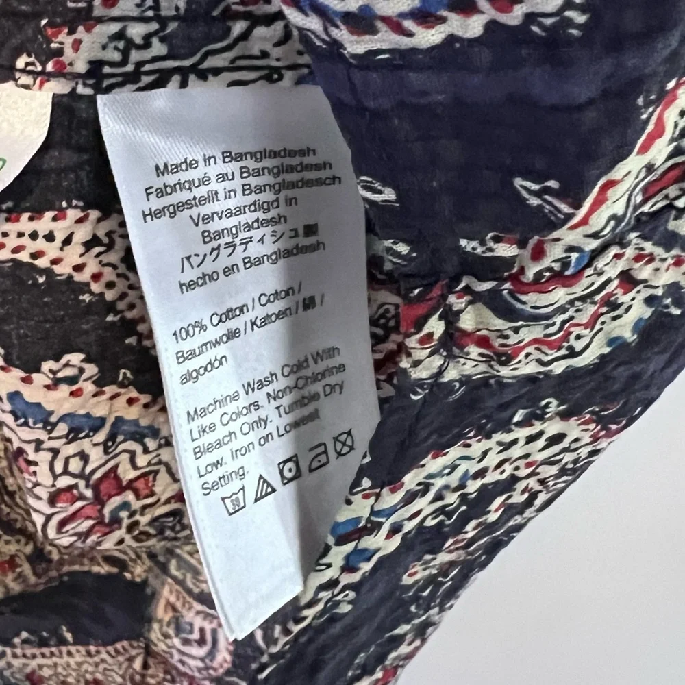 J. CREW Paisley All‎ Over Print 1/4 Button Up Classic Cotton Short Sleeve Shirt
